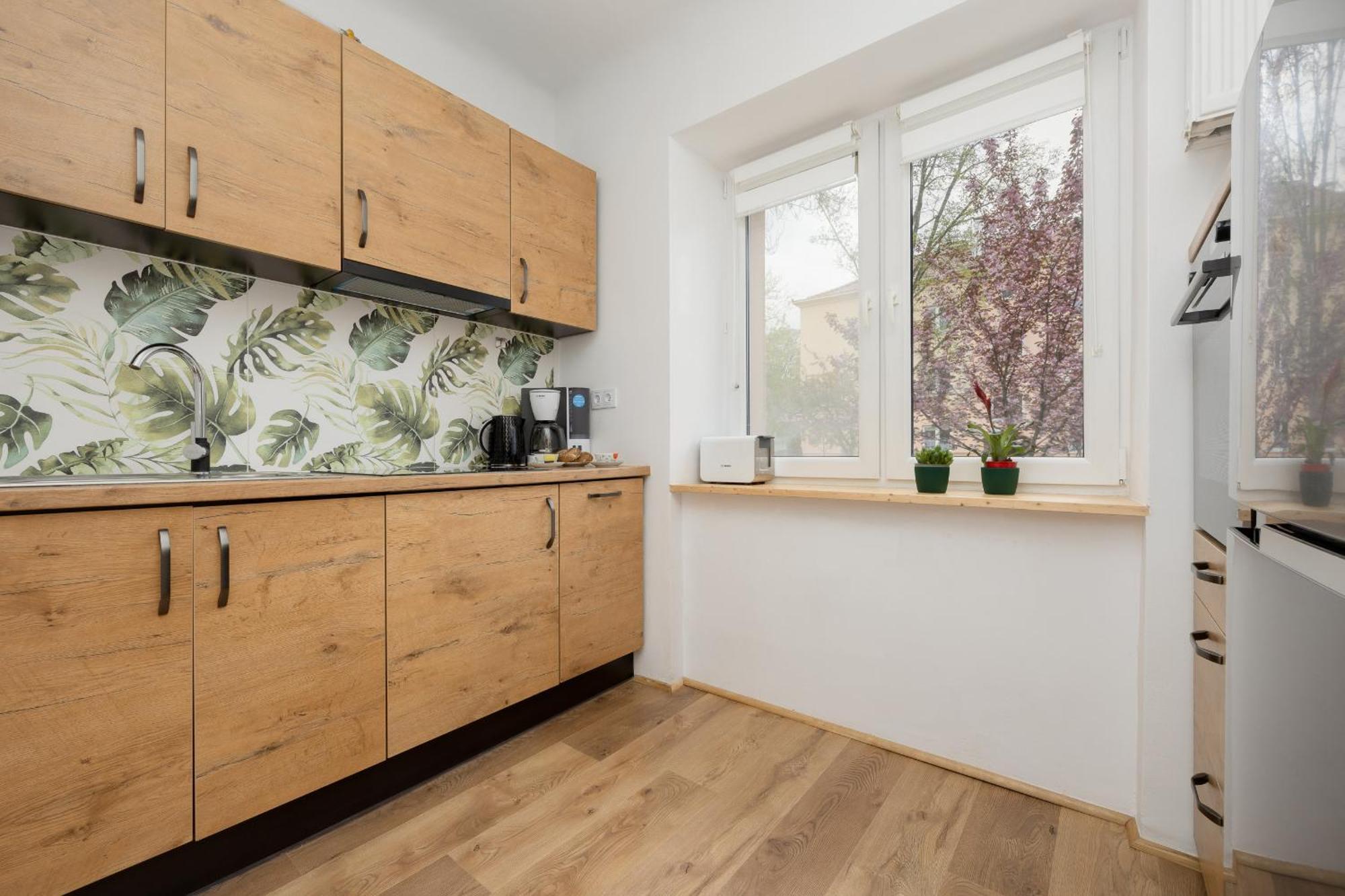 Spacious Apartment For 6 People Near The Old Town By Noclegi Renters 바르샤바 외부 사진